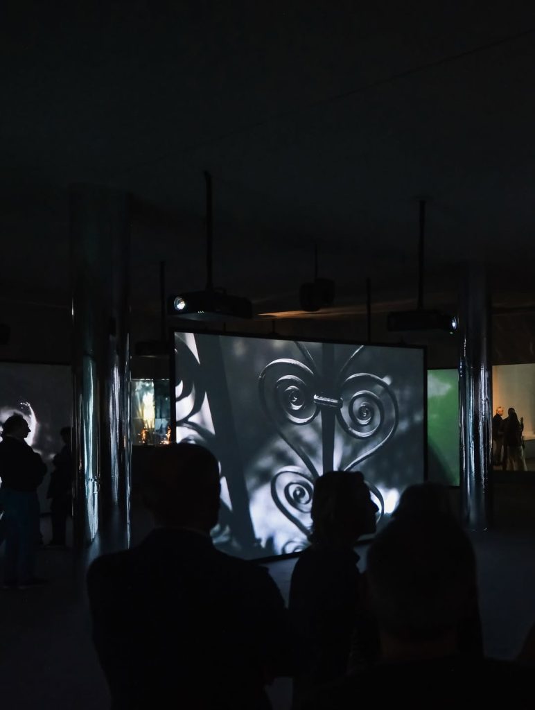 dettaglio di una delle videoinstallazioni